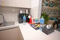 Kuchyň nebo kuchyňský kout v ubytování Yas Island 2 BR Turquoise