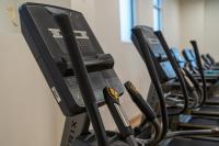 Fitness centrum a/nebo fitness zařízení v ubytování Yas Island 2 BR Turquoise
