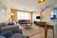 A television and/or entertainment centre at Gurel Garden House