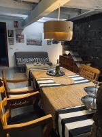 Posezení v ubytování Orotava The Home - Vacational rental with the lifestyle of 1700 and the comfort of 2022