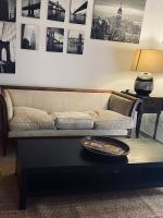Posezení v ubytování Orotava The Home - Vacational rental with the lifestyle of 1700 and the comfort of 2022