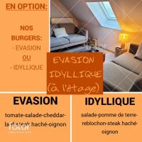 four different pictures of a room with a bed at Gîte Évasion idyllique à l&#39;étage près zoo-chateaux in Faverolles-sur-Cher