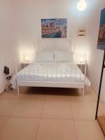 A bed or beds in a room at Berga Exclusive Suite 5