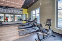 Fitness centrum a/nebo fitness zařízení v ubytování Romantic Studio in Pantheon Elysee JVC by Deluxe Holiday Homes