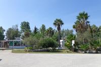 A garden outside Giardini Sausari Residence