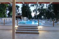 The swimming pool at or close to Giardini Sausari Residence