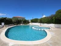 Bazén v ubytovaní PARADÍS I - Apartamento con piscina en Llançà - ES-228-46 alebo v jeho blízkosti