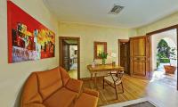 Posedenie v ubytovaní Villa Veneziano Suites & Villa