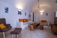 Posezení v ubytování Bougainville House