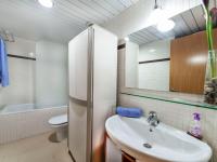 Kúpeľňa v ubytovaní Apartment Marcela by Interhome