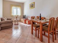 Posedenie v ubytovaní Apartment Rok 1 by Interhome
