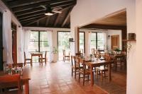 Restaurace v ubytování Hidden Valley Wilderness Lodge