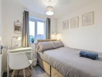 Postel nebo postele na pokoji v ubytování Guest Rooms Near City Centre & Anfield Free Parki