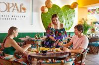 Goście zatrzymujący się w obiekcie Iberostar Selection Albufera Playa All Inclusive