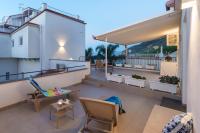 Balkon lub taras w obiekcie Enfasi Holiday Home
