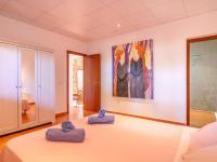 Posteľ alebo postele v izbe v ubytovaní Apartment Finca Can Corritx-4 by Interhome