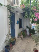 Vonkajšia záhrada v ubytovaní KASTRO HOUSE