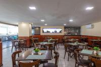 Nhà hàng/khu ăn uống khác tại Suíte PÉ NA AREIA com PISCINA, WIFI e ESTACIONAMENTO em PONTA NEGRA