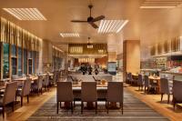 Restaurace v ubytování Sheraton Grand Xishuangbanna Hotel