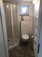Koupelna v ubytování Ruhige Ferienwohnung mit Sonnenterrasse und Garten