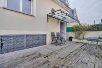 Balkón alebo terasa v ubytovaní Luxury Jardin Majorelle paris orly avec jacuzzi