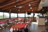 En restaurant eller et andet spisested på La Vecchia Lanterna