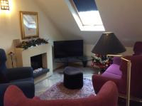 2 Bedroom Furnished Apartment in a Rural Position - Housity