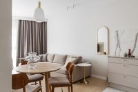 Część wypoczynkowa w obiekcie LET'S SEA - 4 Person - Premium Baltic Apartment with Sea View nad SPA access