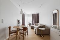 Część wypoczynkowa w obiekcie LET'S SEA - 4 Person - Premium Baltic Apartment with Sea View nad SPA access