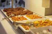 Φαγητό σε αυτό το ξενοδοχείο ή κάπου εκεί κοντά