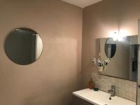 Łazienka w obiekcie Maison, 2chambres, gde terrasse, prox SNCF, friche et Vieux Port