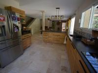 Kuchnia lub aneks kuchenny w obiekcie Villa 4* pour 6 pers. avec piscine privée et grand jardin, proche gorges de l'Ardèche - FR-1-382-191