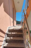 Plán poschodí v ubytovaní Family friendly apartments with a swimming pool Vinisce, Trogir - 12676