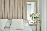 Posteľ alebo postele v izbe v ubytovaní SZAFIROWE APARTAMENTY 1 kryty basen i sauna RESORT KLIFOWA
