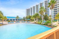Der Swimmingpool an oder in der Nähe von Marvelous 9th Floor Condo Gulf, Pool &amp; Sunset View