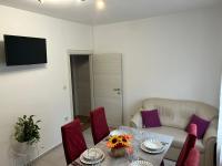 TV a/nebo společenská místnost v ubytování Apartment Zeljka