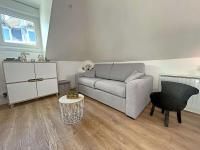 Posedenie v ubytovaní Studio Cosy à 2 Pas de la Plage - Idéal Couple/Enfant, Cuisine Équipée, Ménage Inclus - FR-1-646-42