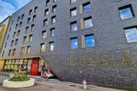 Budova, kde se aparthotel nachází