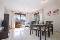 TV a/nebo společenská místnost v ubytování Apartamento Coral Beach - PlusHolidays