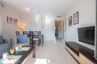 TV a/nebo společenská místnost v ubytování Apartamento Coral Beach - PlusHolidays