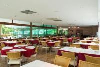 Marulhos Suites Resortにあるレストランまたは飲食店