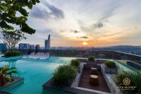ViiA Residence, Mid Valley KLの敷地内または近くにあるプール