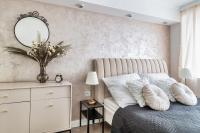 Gold Premium 2-bedroom Suite 100m from Central Station, modern&high standardにあるベッド
