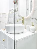 Gold Premium 2-bedroom Suite 100m from Central Station, modern&high standardにあるバスルーム