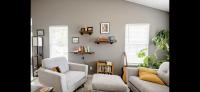 Family Friendly Home in walking district, 5 minutes from beachにあるシーティングエリア