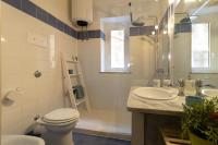 A bathroom at At Kalsa Quiet Flowered Terrace! Free Parking! Ideal for remote working!