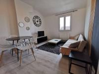Gallery image of Appartement Cosy proche gare in Reims