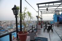 Un balcón o terraza en MOON NIGHT GUEST HOUSE