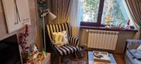 Posezení v ubytování PinePino Borovets, aparthotel Borovets Gardens A60