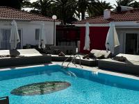 Paradise Resort - FKK Swinger & Nudist Couples Only, Maspalomas ...